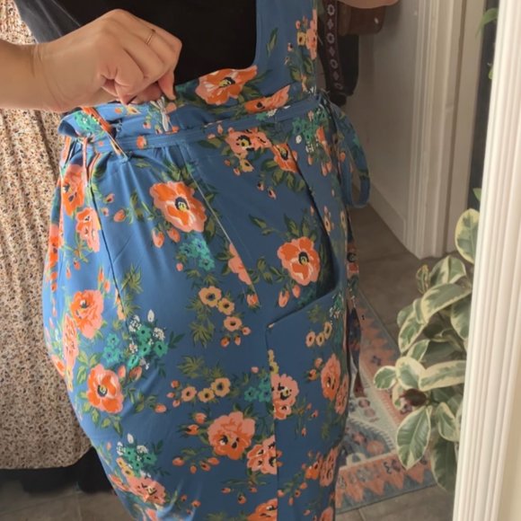 Softest Floral Jumpsuit, Hand-Sewn - Picture 5 of 5